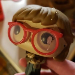 Meet your Posher, Holly